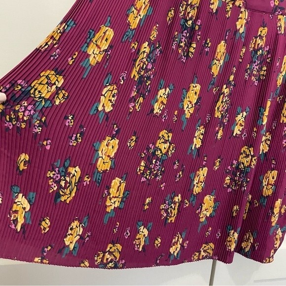 ModCloth pleated skirt fuchsia purple floral plus size 2x - Picture 3 of 5